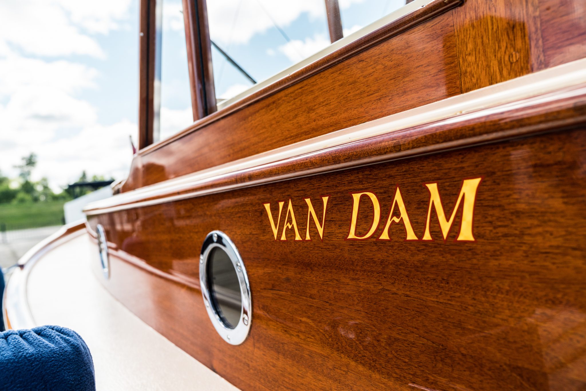 Stunning Van Dam craftsmanship