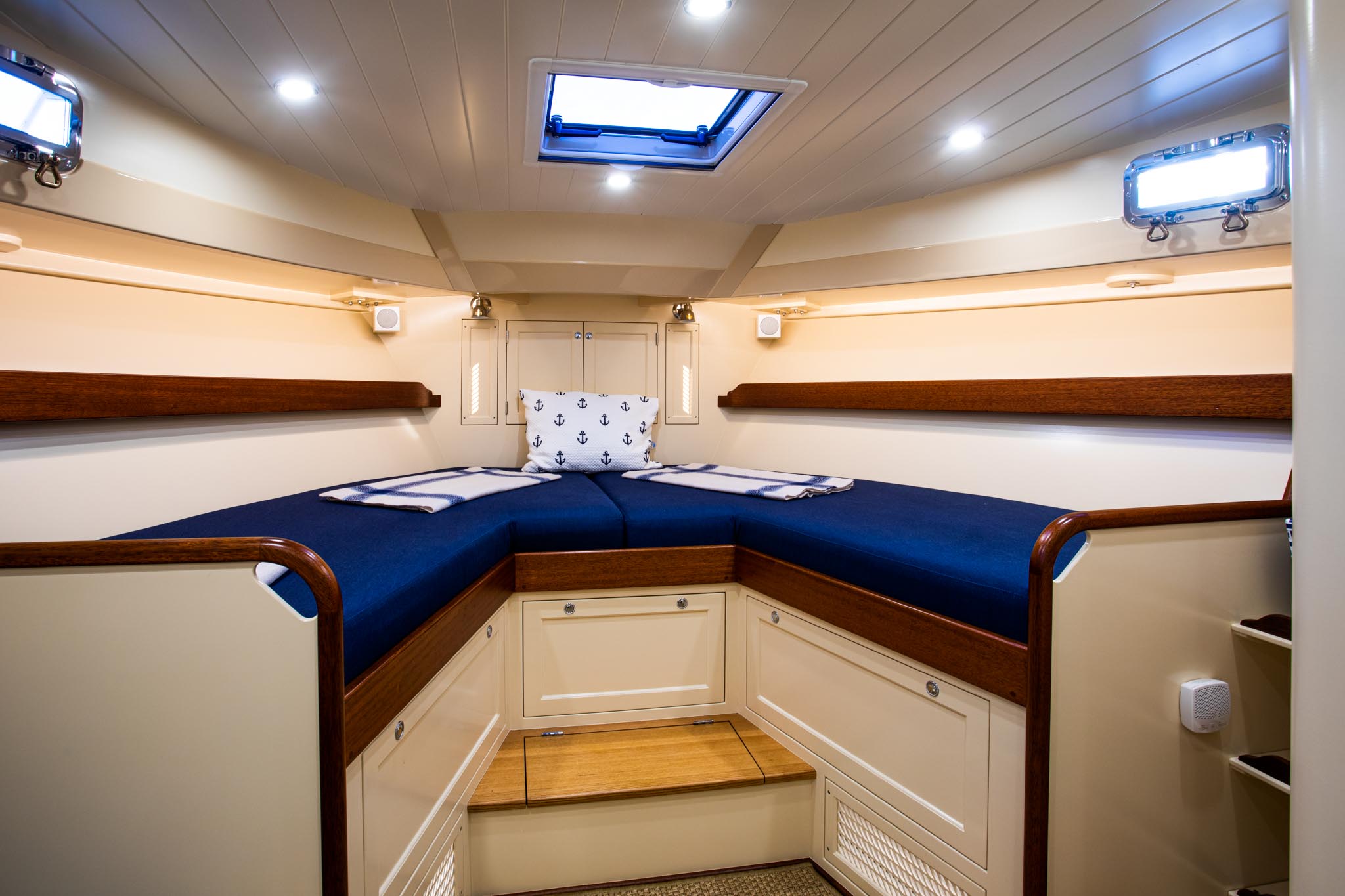 Cabin of Dreamboat