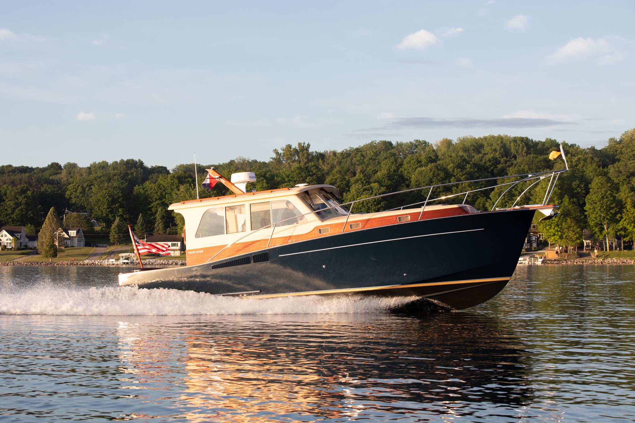 Starboard view of Dreamboat cruising on Lake Charlevoix